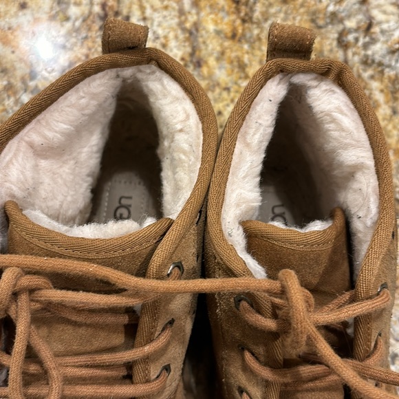 Men’s Neumel Uggs - Picture 6 of 11
